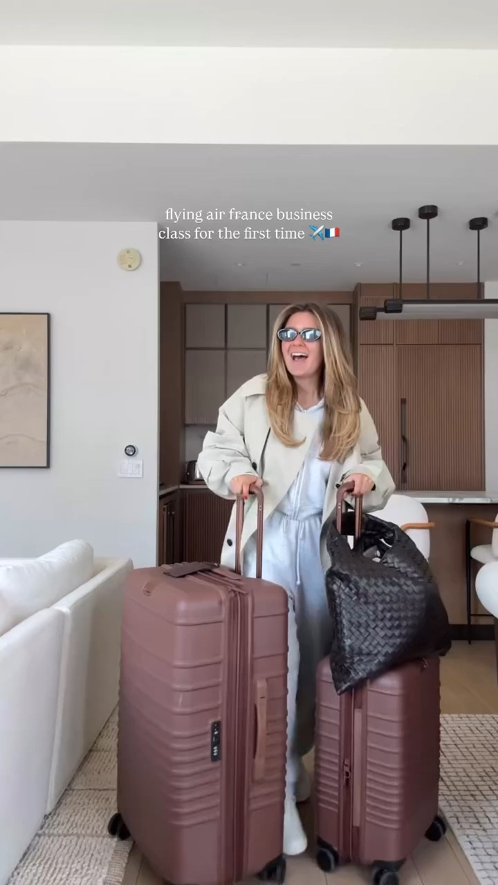 ready to take on paris!

#LTKTravel #LTKSeasonal #LTKStyleTip