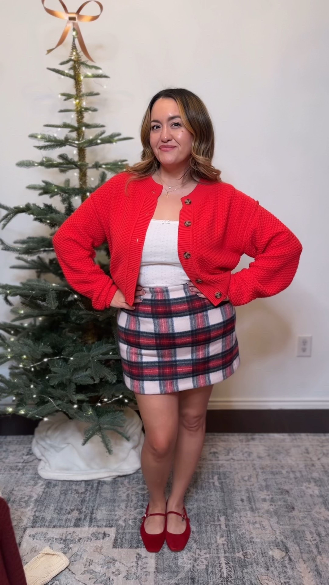 planning my christmas outfit around 80° weather because texas 🎄😅

Wearing a medium in all♥️

#LTKHoliday #LTKPetite #LTKootd