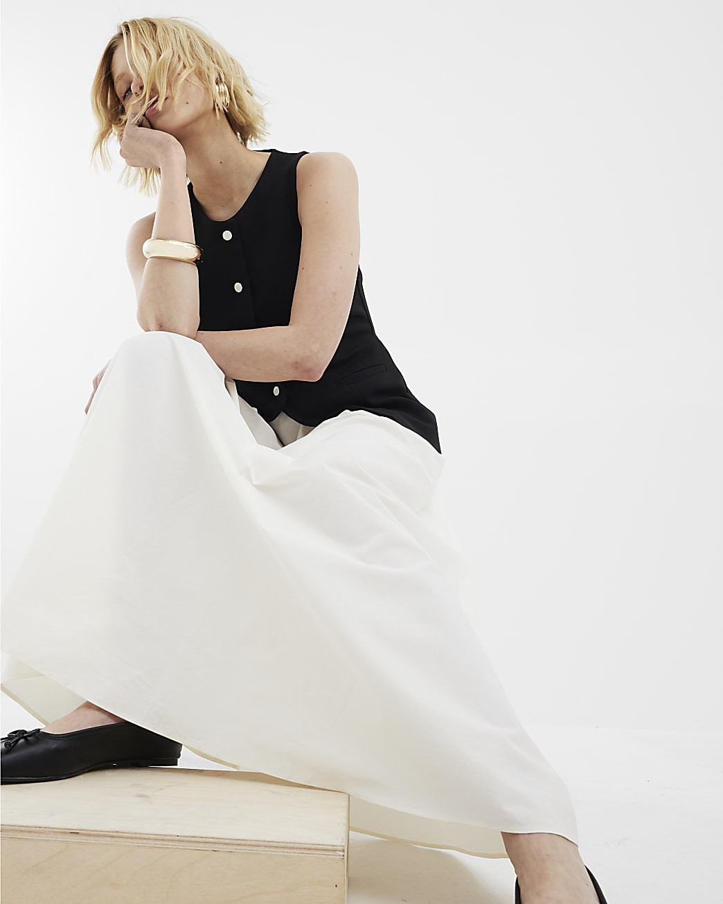 Black Sleeveless Hybrid Waistcoat Midi Dress | River Island UK & IE