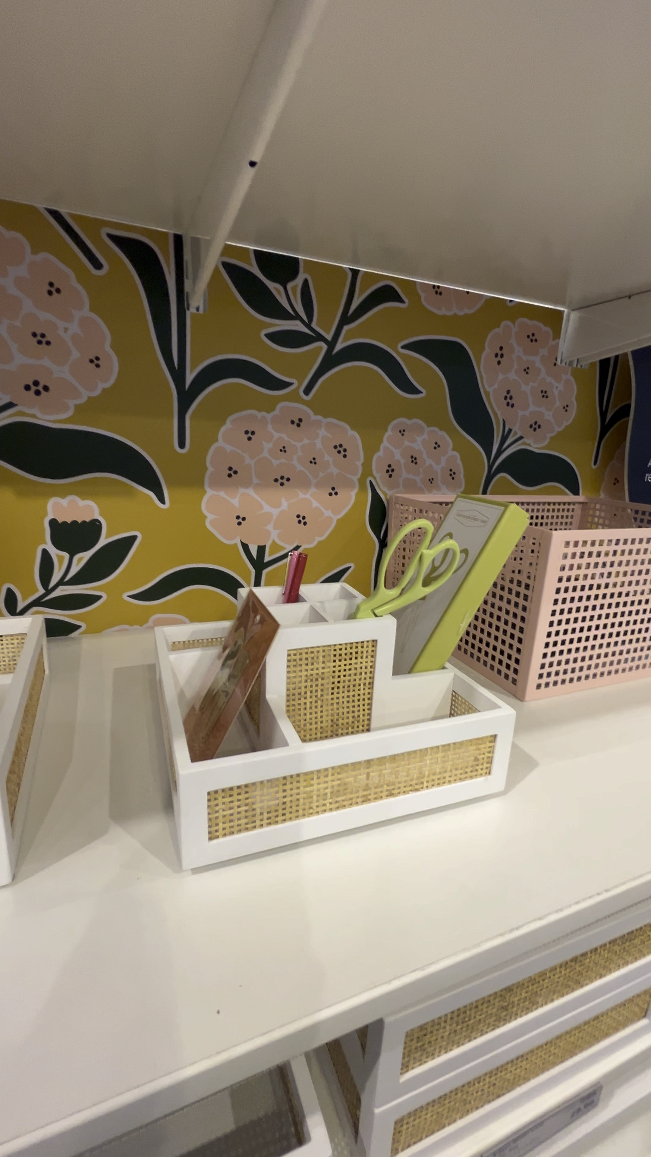 Office organization

#LTKSeasonal #LTKhome