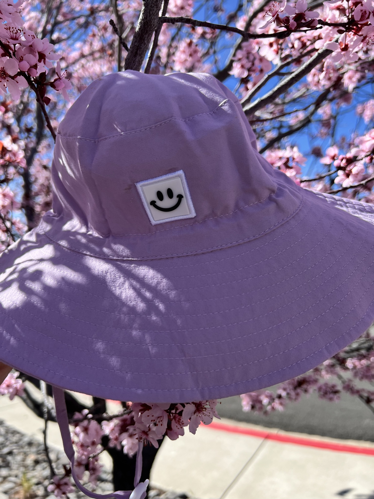 ☺️ Smiling because Chloe actually keeps these hats on her head … 90% of the time 😂

Why do toddlers hate hats? And sunscreen? And everything else that protects them from sunburns 🥲

#springhat #toddlerhat #babysunhat 

#LTKmomlife #LTKBaby #LTKKids