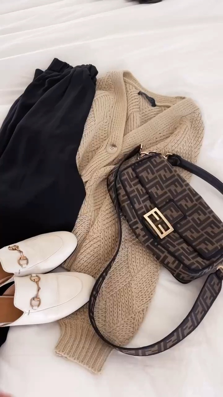 Amazon style, neutral style, fall style #StylinbyAylin 

#LTKstyletip #LTKshoecrush #LTKSeasonal