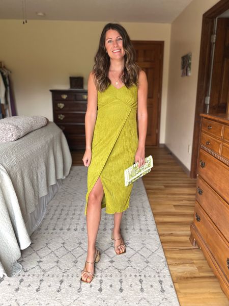 Wearing a size xs in this dress. 
true size 6 in my shoes! Such a perfect wedding guest dress. Love it! 💚💚💚  

#LTKWedding #LTKShoeCrush #LTKStyleTip