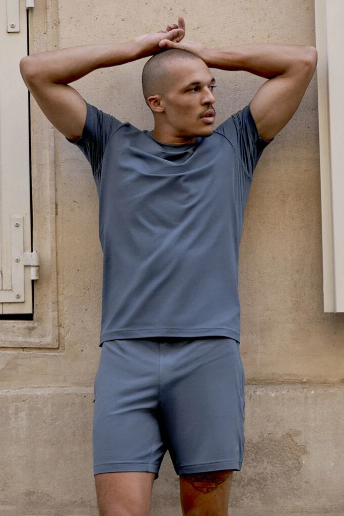 Conquer Reform Crewneck Short Sleeve - Bluestone | Alo Yoga (US)