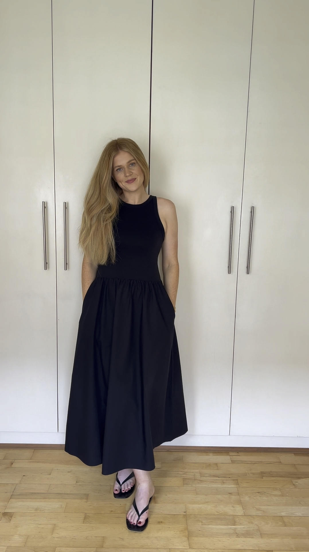 London ootd - prepared for all weather conditions 

Dress - COS
Jacket - ZARA
Sandals - Aemery
Bag - The Horse 

#LTKaustralia #LTKstyletip #LTKshoes