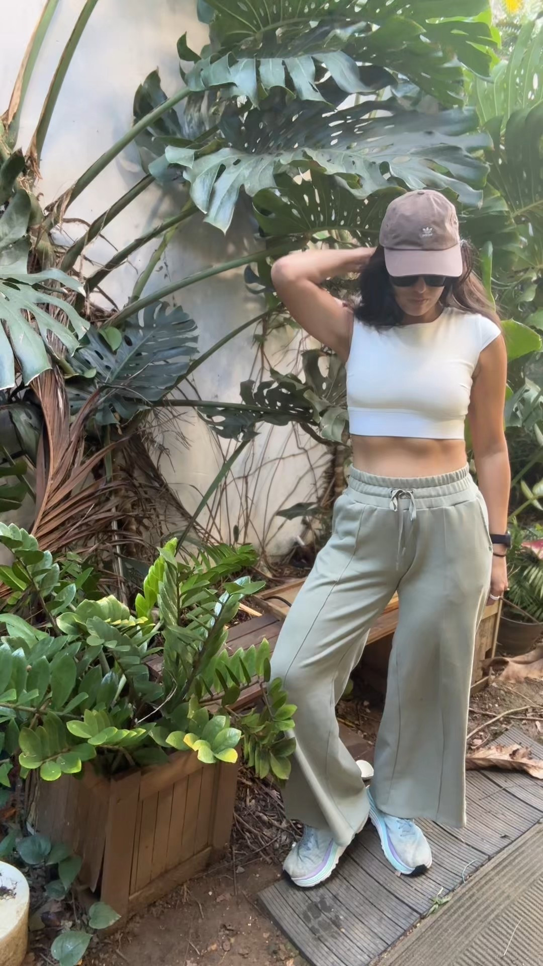 Si estás buscando comodidad, estos pantalones son perfectos. Y para viajar, más aun. Perfecto Plane Pants de Popflex Active.

#LTKootd #LTKTravel #LTKHoliday