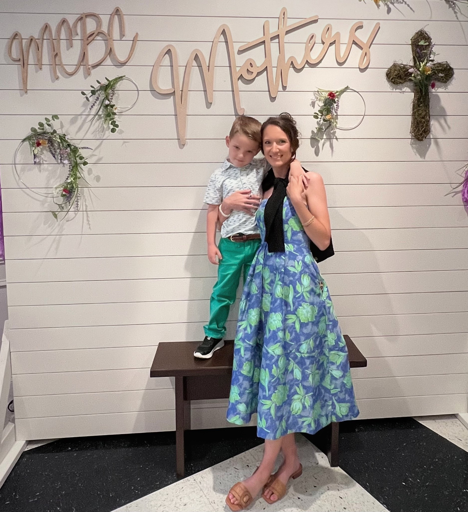 Wedding guest or Sunday tea? The perfect garden floral midi by Abbey Glass! Wearing an xxs and I added a Tory Burch cardigan for Mother’s Day church service!

#LTKWedding #LTKStyleTip #LTKPetite