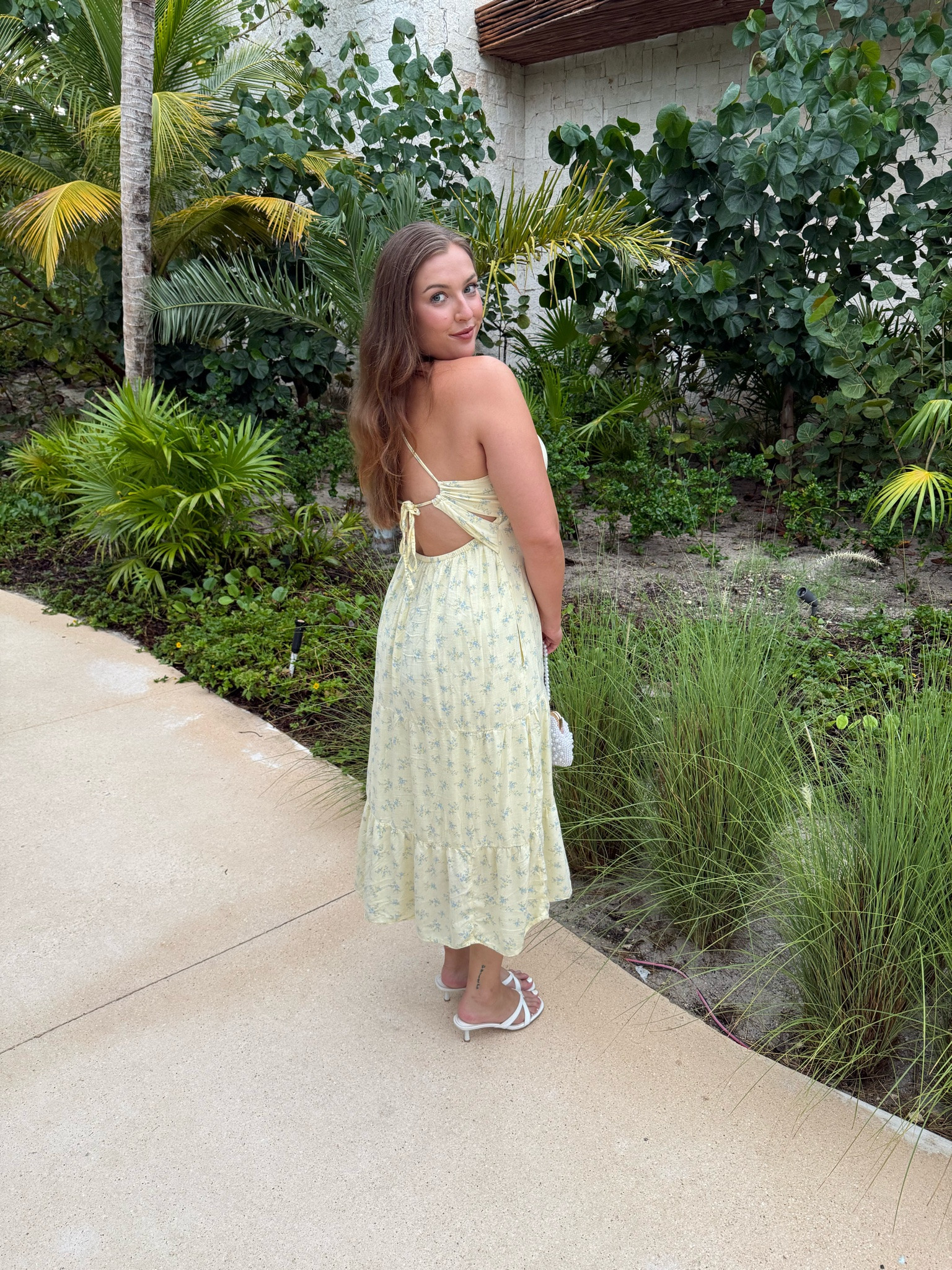 Yellow midi dress for our honeymoon

#LTKgrwm #LTKootd #LTKWedding