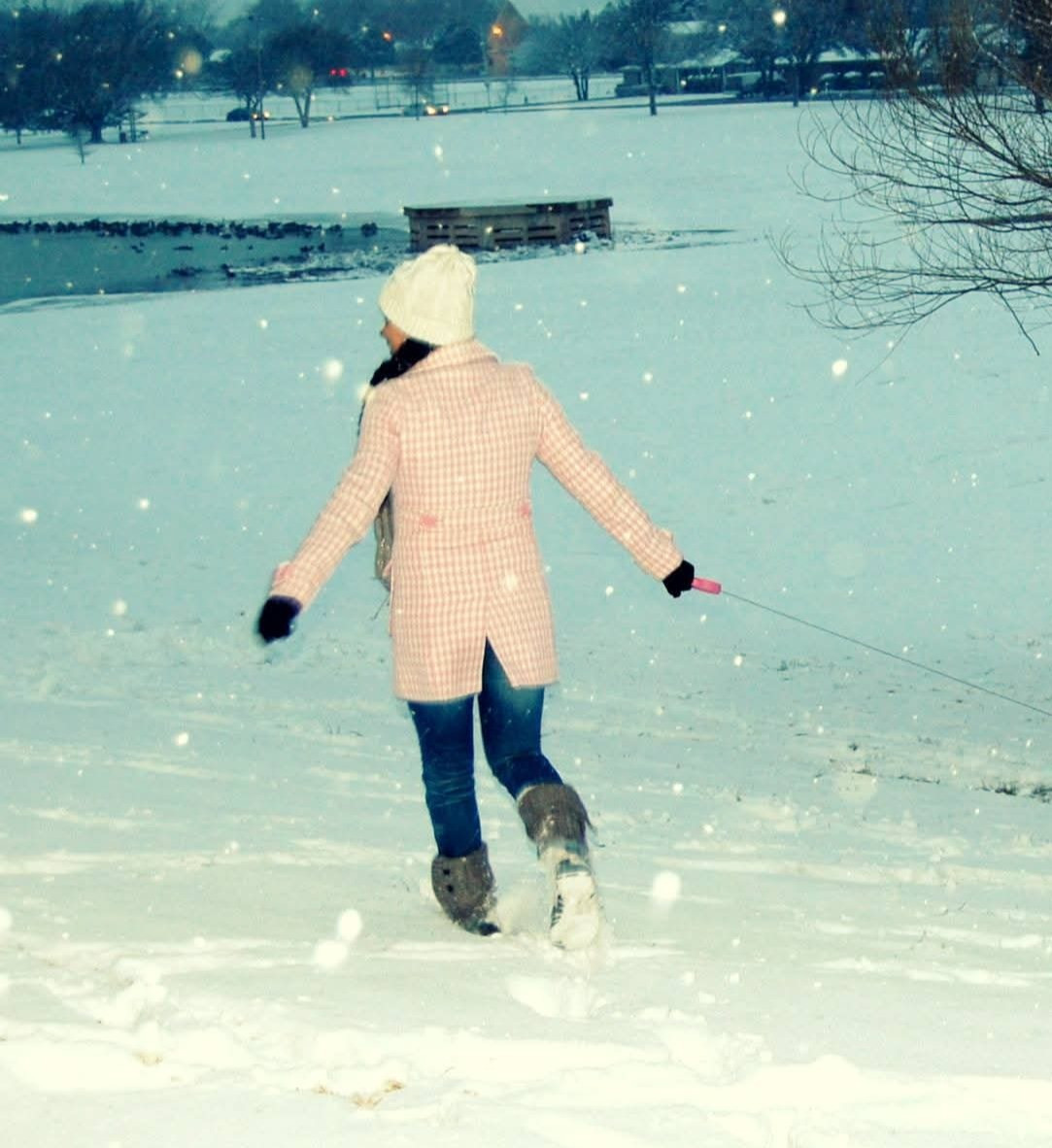 I get so many compliments on this vintage pink coat. I found a beautiful version of it on Amazon! 

#LTKValentine #LTKSeasonal #LTKOver40