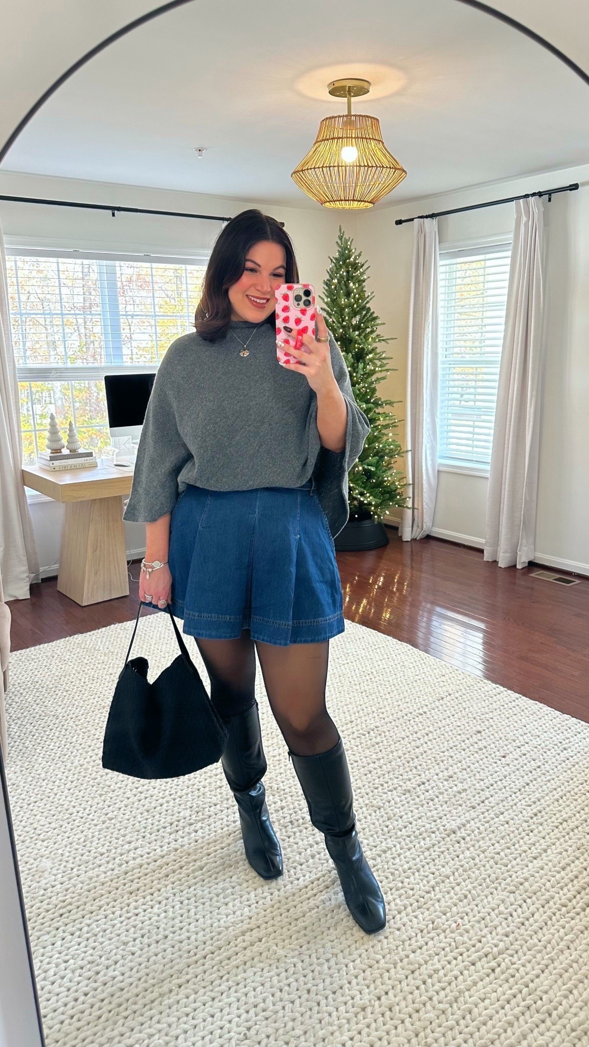 Midsize  outfit from Walmart! I LOVE that ponchos are sooo in right now + this one from Walmart is not only so cute, the quality is so nice for being under $25! I like it so much I may or may not have it in another color, please let me know if you want me to style that as well! 

Skirt - 12
Poncho - l/xl
Tights - xl
Boots - 10 


#LTKHoliday #LTKootd #LTKMidsize