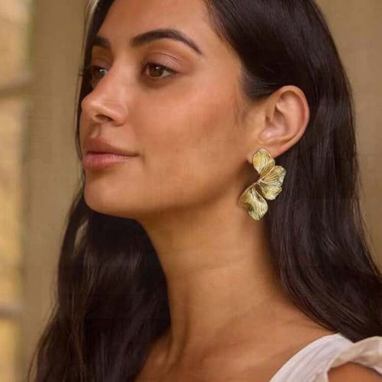 Chunky Gold Flower Earrings For Women, Large Irregular Leaf Floral, Big Dangle Earrings Set | SHEIN