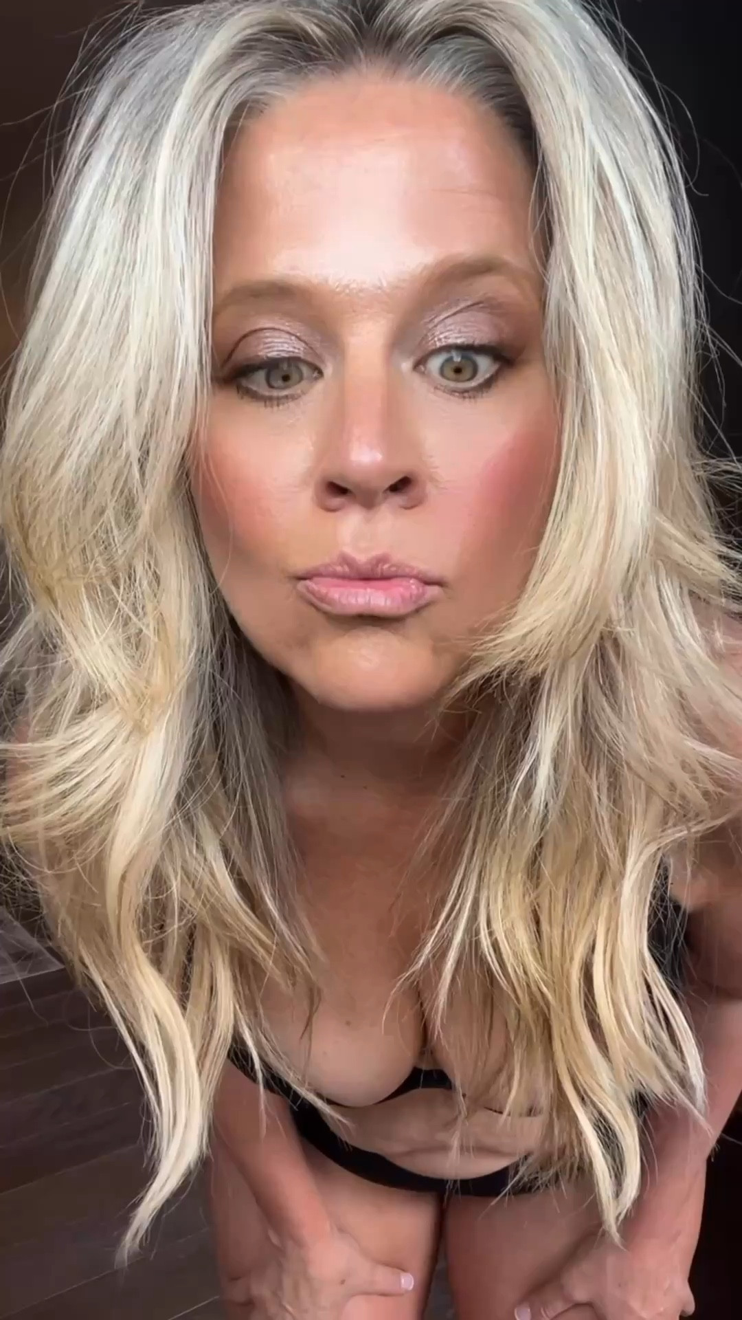  ✨Tap the bell, save and ❤️ for over 40 fashion, midlife style, midsize fashion and luxury looks for less. 

I stress about spring date night…

Nothing felt right on my body anymore.
The belly, the weight, the spiral.

I thought it was me.
It wasn’t.

It was the clothes.

These effortless pants + this off-shoulder top (both under $30)…
and I finally feel like myself again. 🤍

Comment COMFY and I’ll send them.

👑"Helping you look good, feel good!" - Lindsey Denver 

#LTKSaleAlert #LTKMidsize #LTKOver40