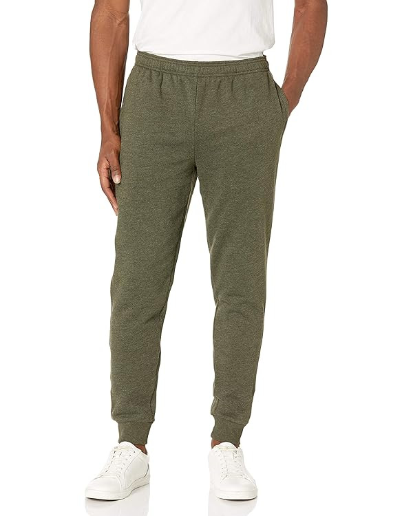 Amazon Essentials Men's Relaxed Joggers Sweatpants, Fleece, Comfortable Fit | Amazon (US)