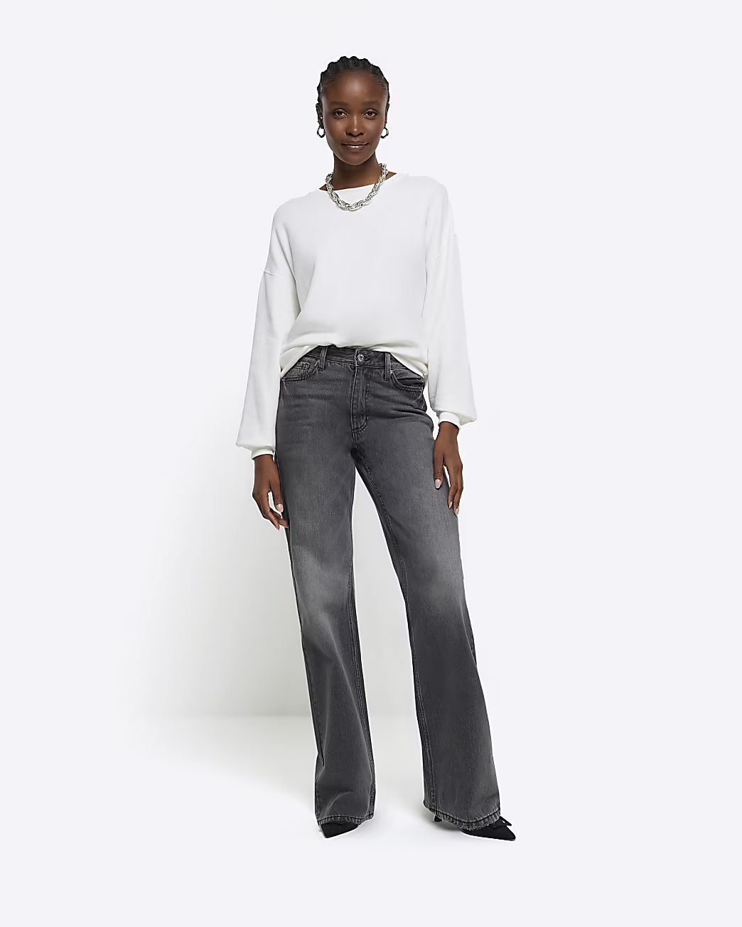 Black high waisted relaxed straight fit jeans | River Island (UK & IE)