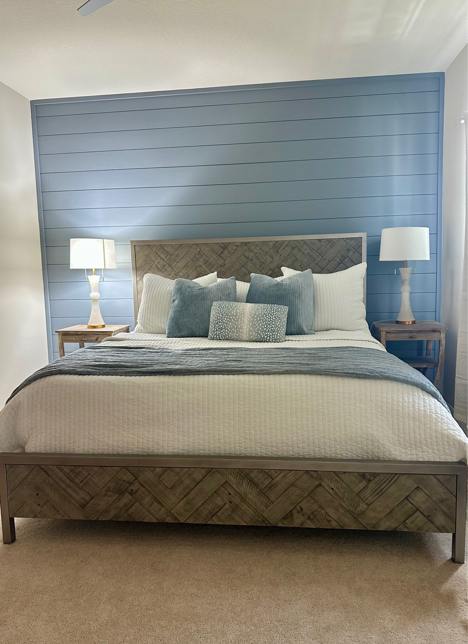 My bedding links! 



Bedroom decor / home decor / bedding

#LTKhome #LTKstyletip #LTKSeasonal