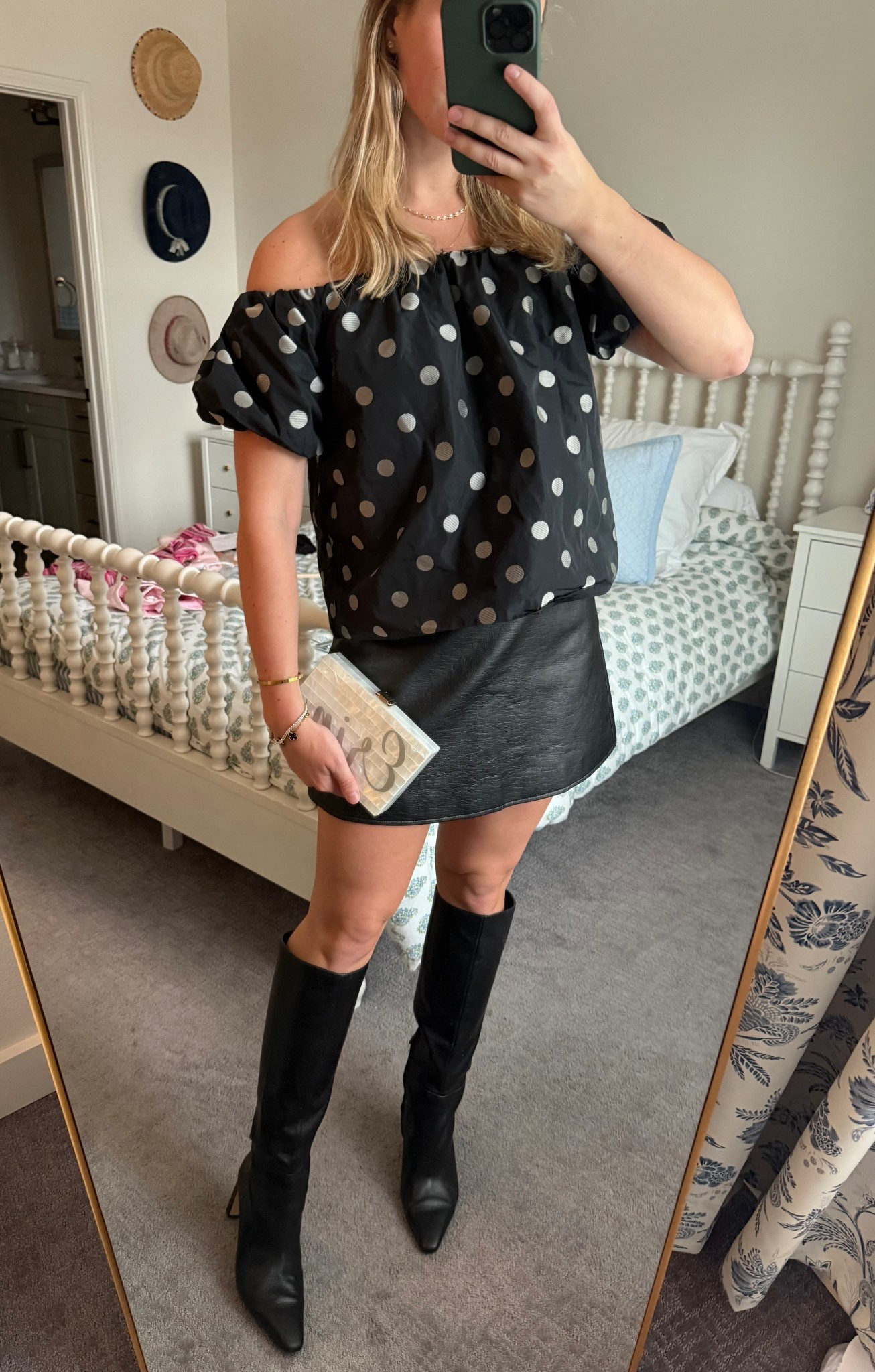 🖤

Black boots
Tall black boots
Black leather boots
Sam Edelman boots
Knee high boots
Acrylic purse
White purse
White clutch
Leather skirt
Black skirt
Short black skirt
Black mini skirt
Tuckernuck skirt
Fall style
Fall outfit
Party outfit
Spring style
Spring outfit
Dinner outfit
Drinks outfit
Date night outfit
Girls night outfit
Black outfit
Cute outfit
Preppy outfit
Preppy style
Girly outfit
Girly style
Tanya Taylor Amaris Top
Tanya Taylor top
Rent the runway
Polka dot top
Off the shoulder top
Strapless top
Statement top
Fun top
Black top
Party top
Going out top

#LTKootd