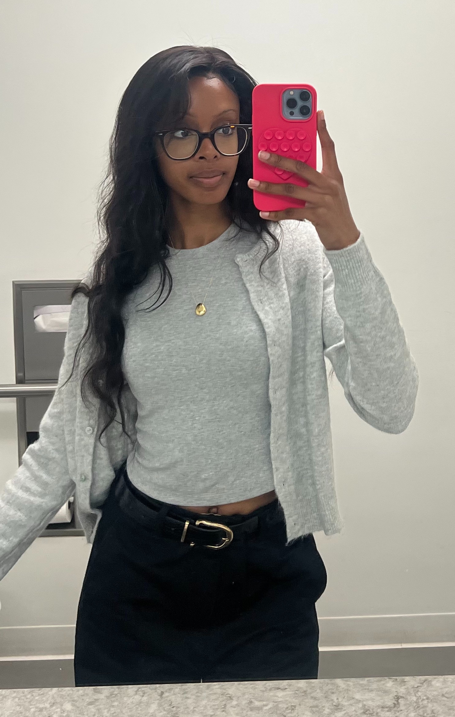 MY FAV HIGH QUALITY AFFORDABLE BASICS (wearing uniqlo tee and hm cardigan in xs) 
h&m tops - xs
uniqlo tops - xs
aritzia - small
free people movement - extra small or small
 

 

#LTKFindsUnder50 #LTKFindsUnder100 #LTKActive