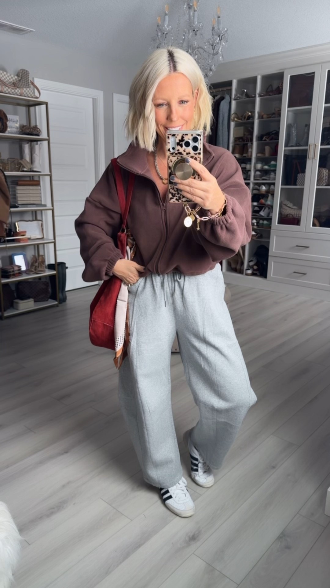 It’s been cold and snowy outside so give me all of the comfy cozies but make it cute!!
⬇️⬇️⬇️
Size medium in both! 

#LTKFindsUnder50 #LTKSeasonal #LTKSaleAlert