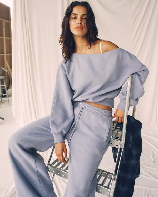 Women's Sunday Slash Top | Women's Tops | Abercrombie.com | Abercrombie & Fitch (US)