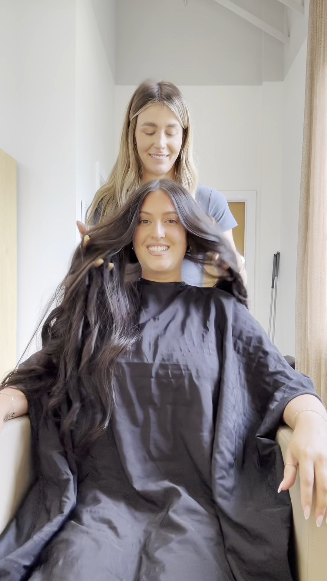 My hair is super dry, went to the salon yesterday and get a refresh! Linking everything she used to bring the shine back to my hair. 🫶🏼

#LTKBeauty