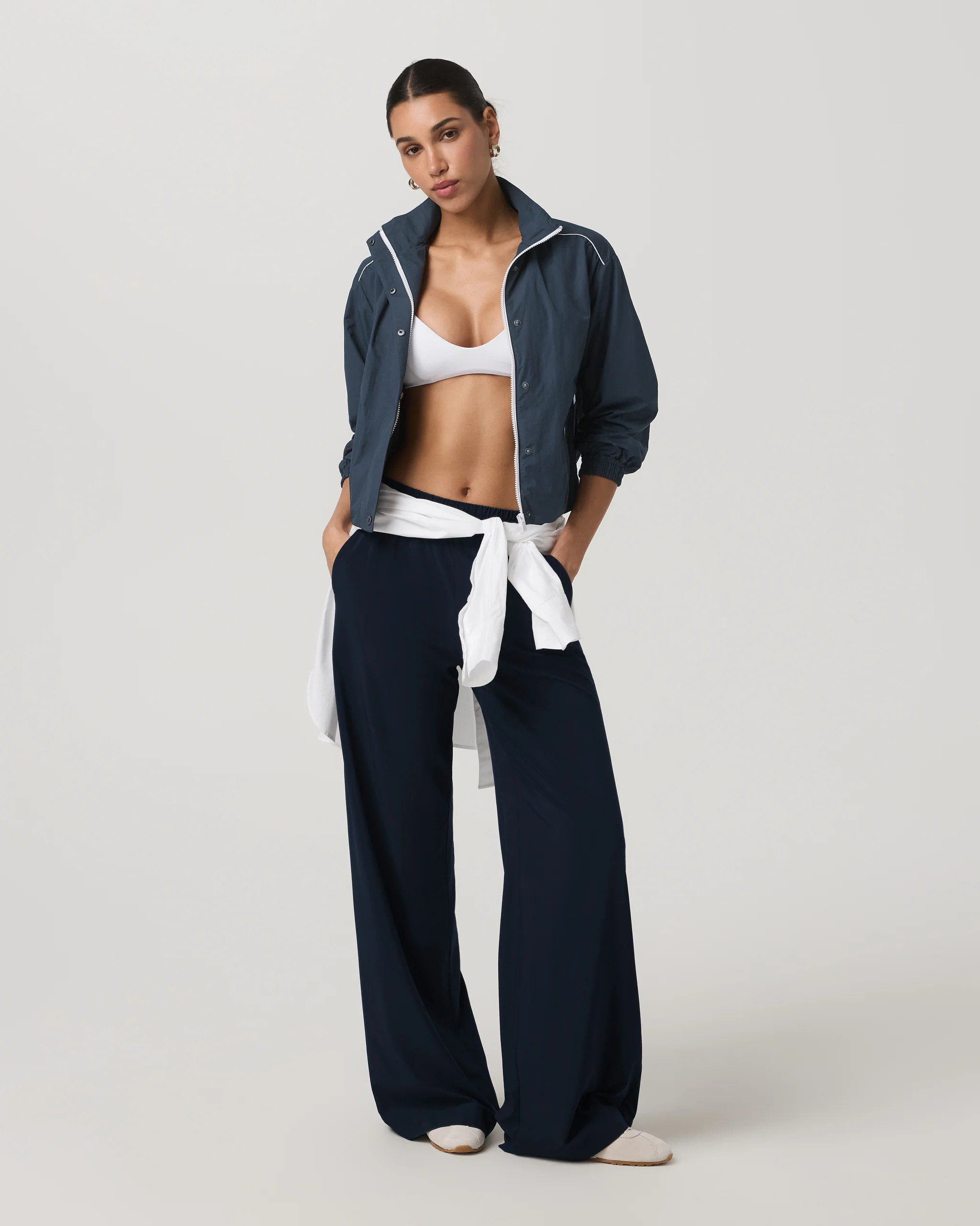Villa Wideleg Pant - Short – Women's Ink Lightweight Pants – Pants – Vuori | Vuori Clothing (US & Canada)