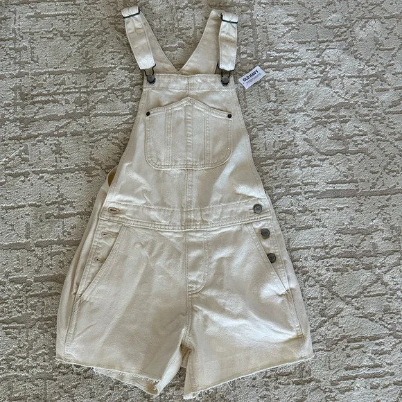 Old navy overall shorts | Poshmark
