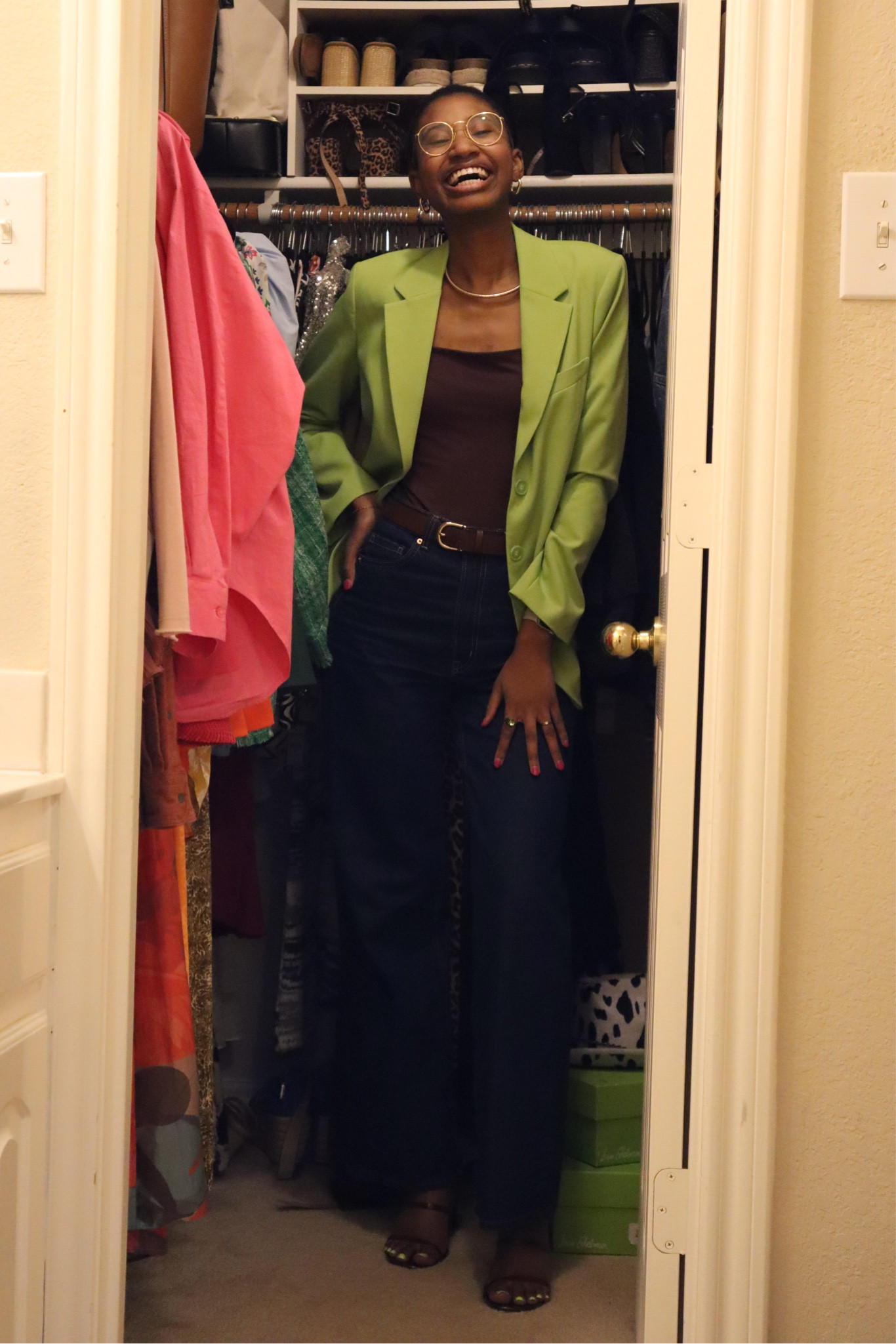 love styling these complimentary colors: green and brown #colorstyling #limegreen #hm #abercrombie 

#LTKstyletip #LTKshoecrush