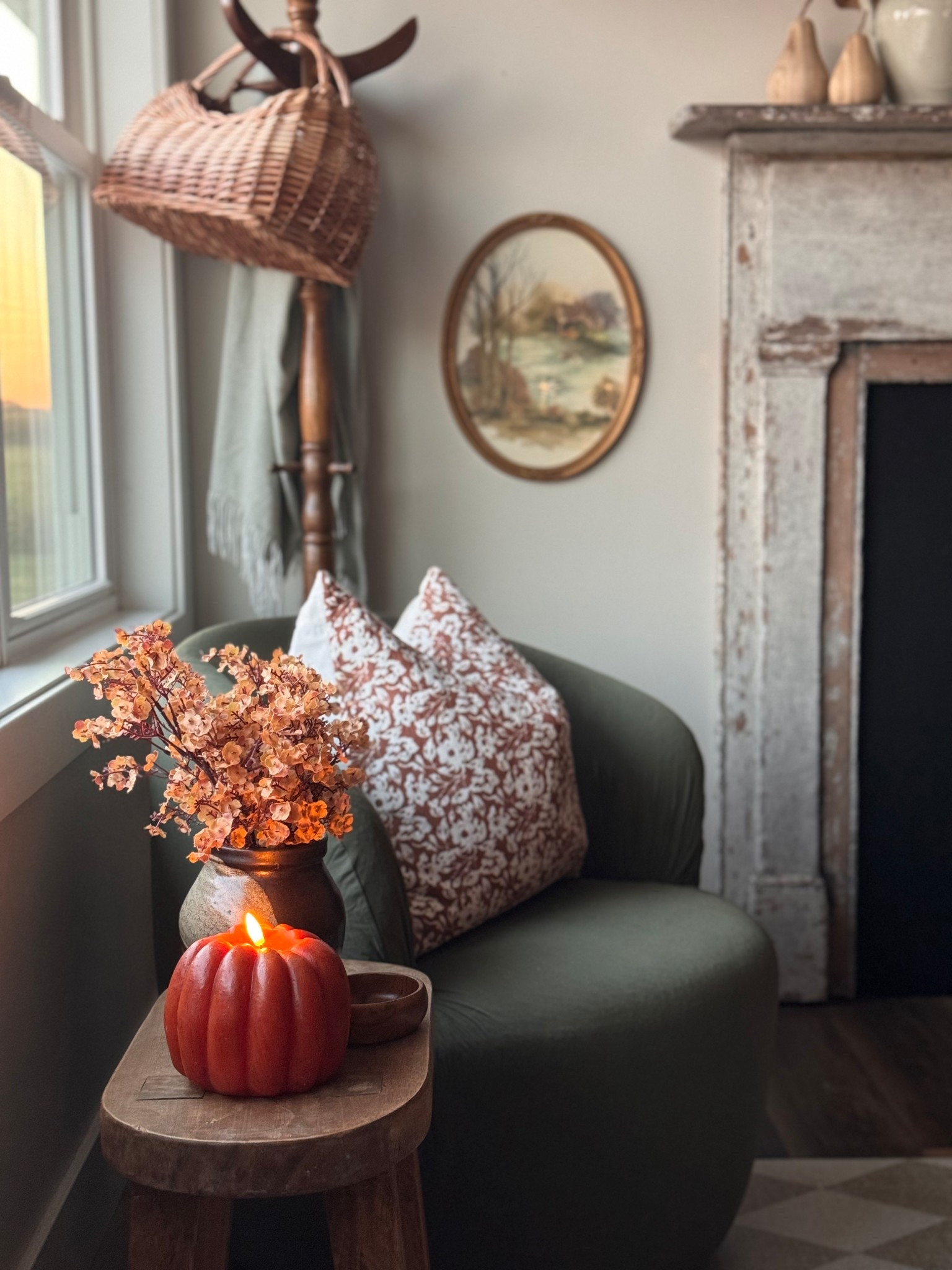 The cutest fall flameless candle 

#LTKFallSale #LTKHome #LTKSeasonal