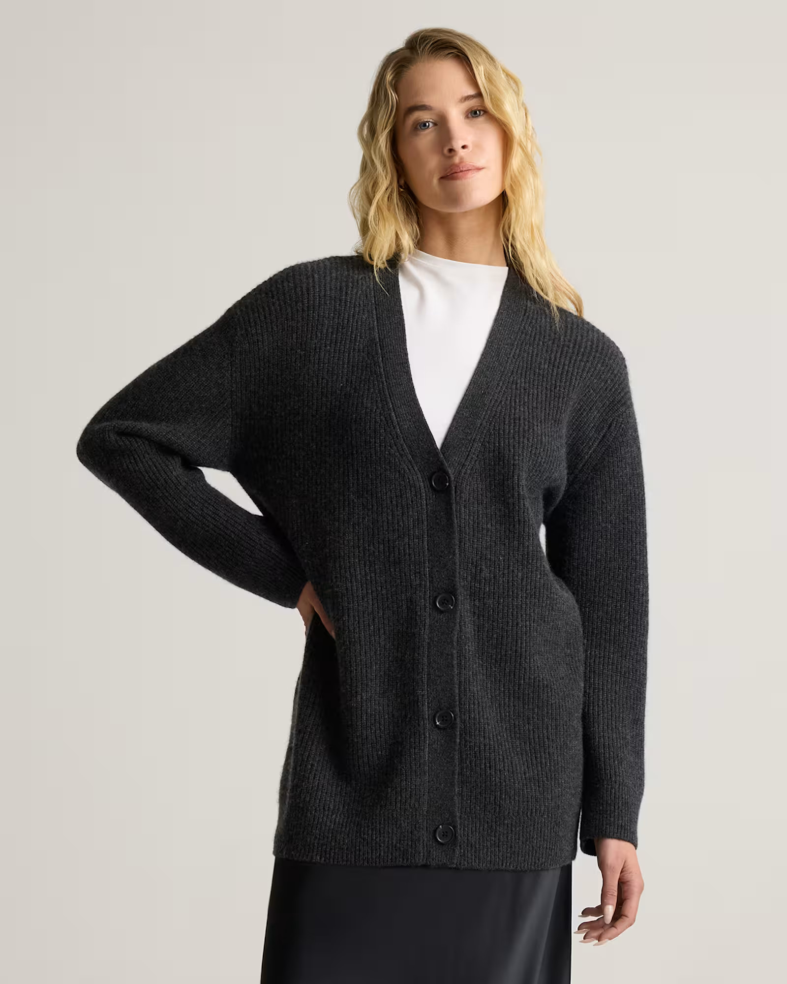 Mongolian Cashmere Oversized Boyfriend Cardigan Sweater in Heather Charcoal | Quince