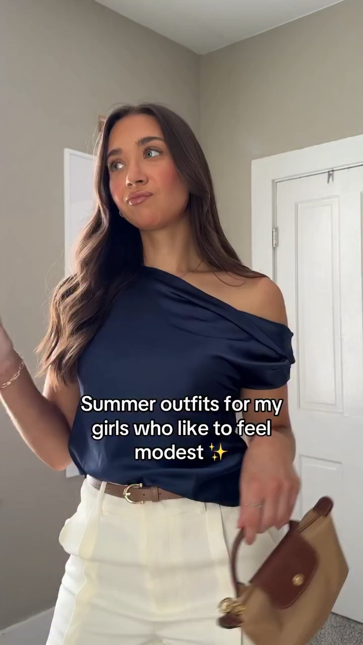 Just a tad more coverage makes me feel more comfy in the summer ☀️✨ #summeroutfits #modestoutfits #explore #explorepage