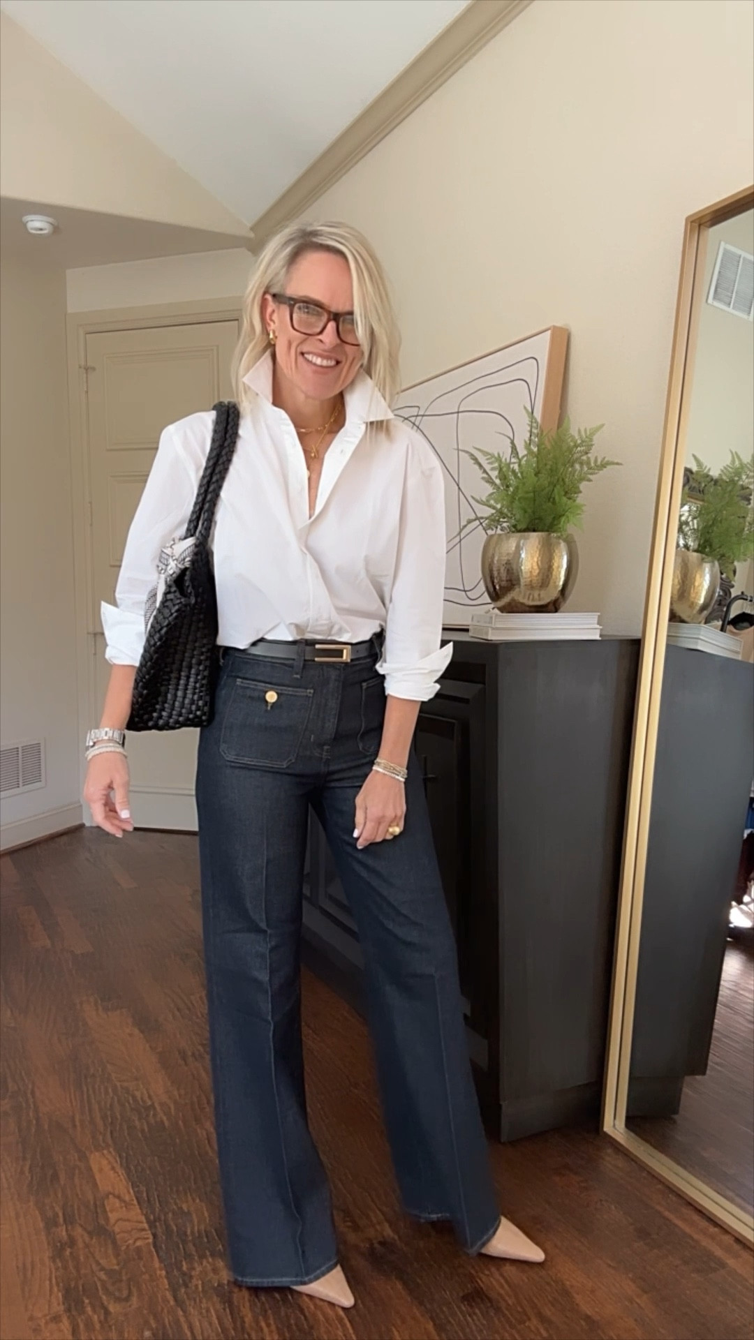 These pants 🙌🏼

Patch pockets with details! Pair with a crisp boyfriend style button down, pop the color add some jewelry and out the door! 

True to size, offered in petite and tall! 

Shirt is a bit pricey but worth it, sells out often. but I’ll tag similar at different price point 

JCREW 

#LTKover40 #LTKstyletip #LTKworkwear