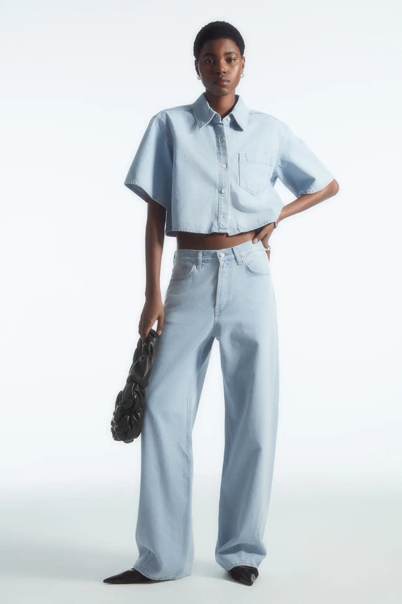 CROPPED SHORT-SLEEVED DENIM SHIRT | COS (EU)