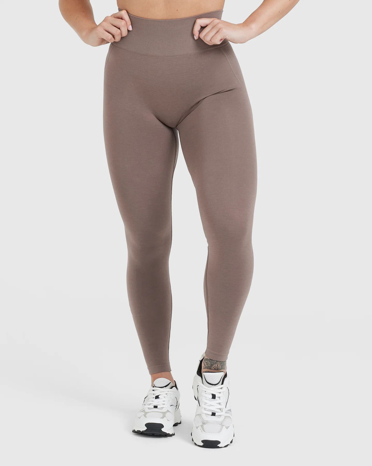 Effortless Seamless Leggings 
 Washed Cool Brown | Oner Active (UK / US)