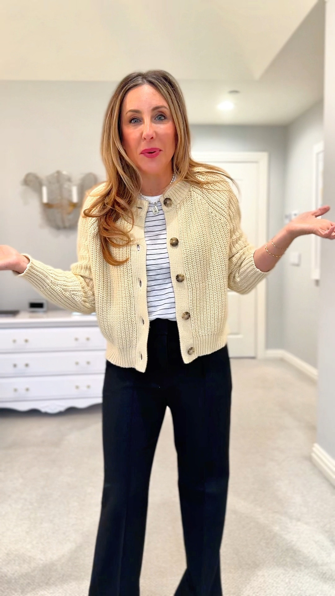 The criteria for a great travel outfit! 

#LTKtravel #LTKstyletip #LTKVideo
