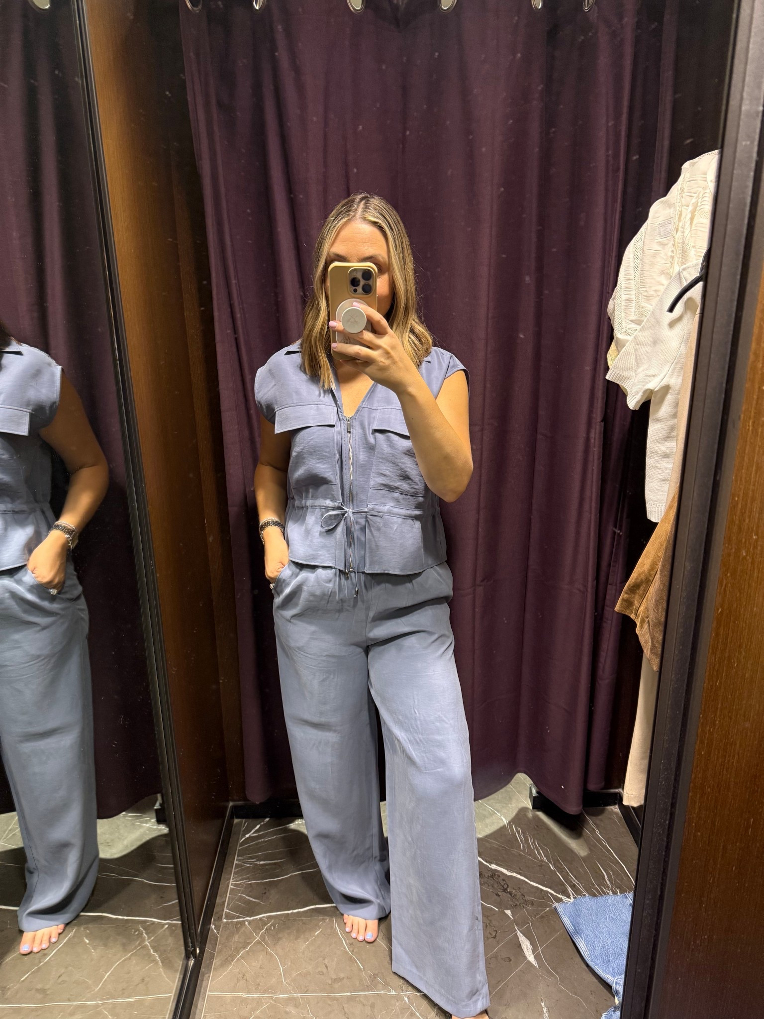 This was a cute workwear set!  Love the slate blue color too. #zara #workwear 


#LTKWorkwear #LTKFindsUnder100 #LTKStyleTip