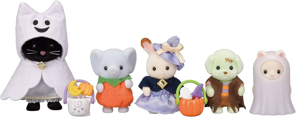 Calico Critters Trick or Treat Parade, Limited Edition Seasonal Halloween Set with 5 Collectible ... | Amazon (US)