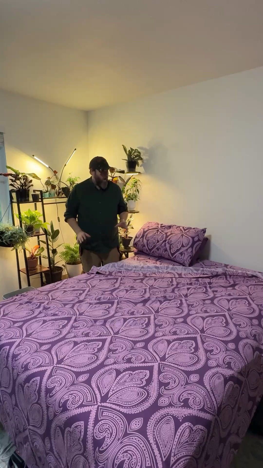 Lux Decor paisley purple queen sheet set. Microfiber material and super soft. 
#sheets #bedding #sheetset

#LTKU #LTKHome