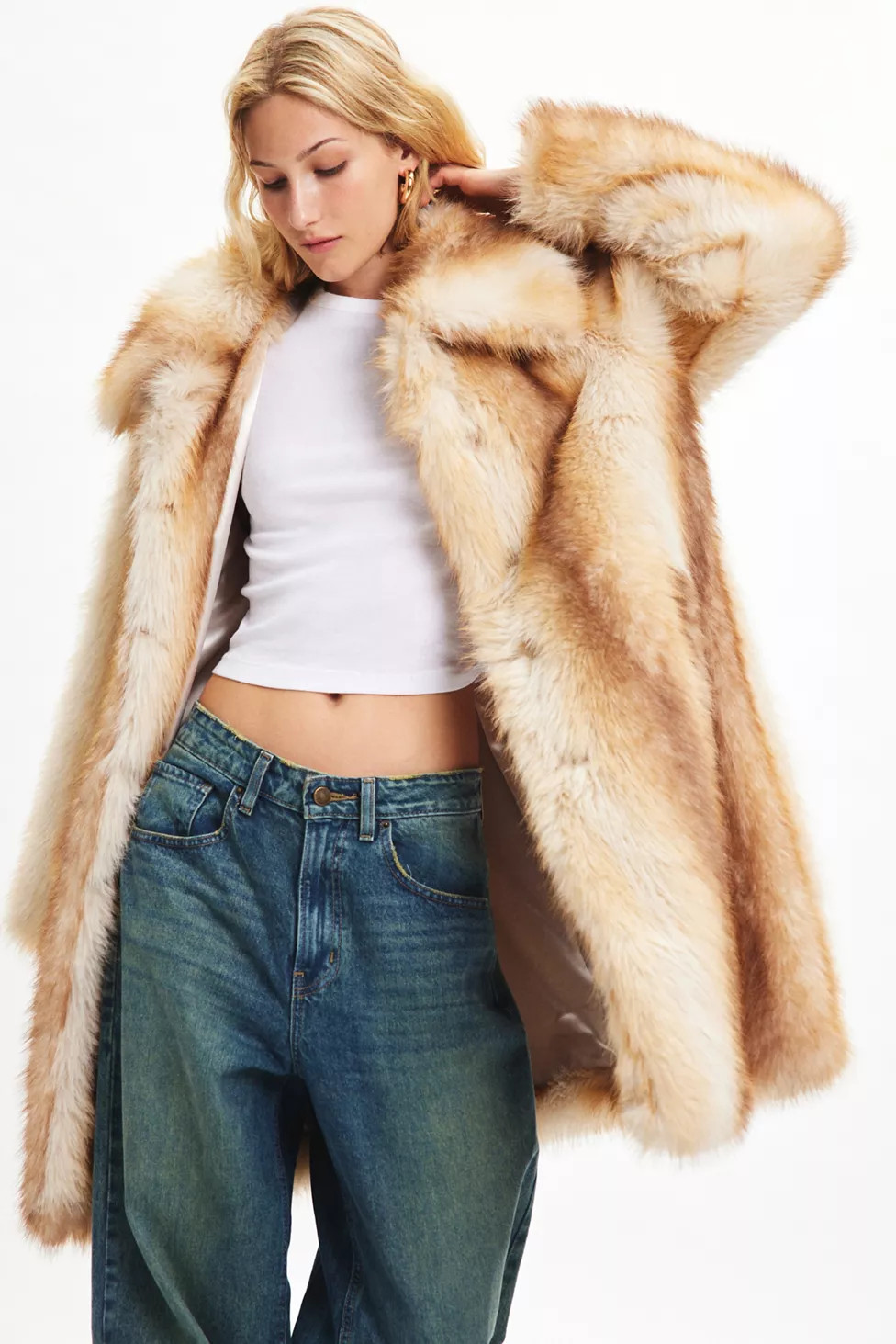 Silence + Noise Gail Faux Fur Overcoat | Urban Outfitters (US and RoW)