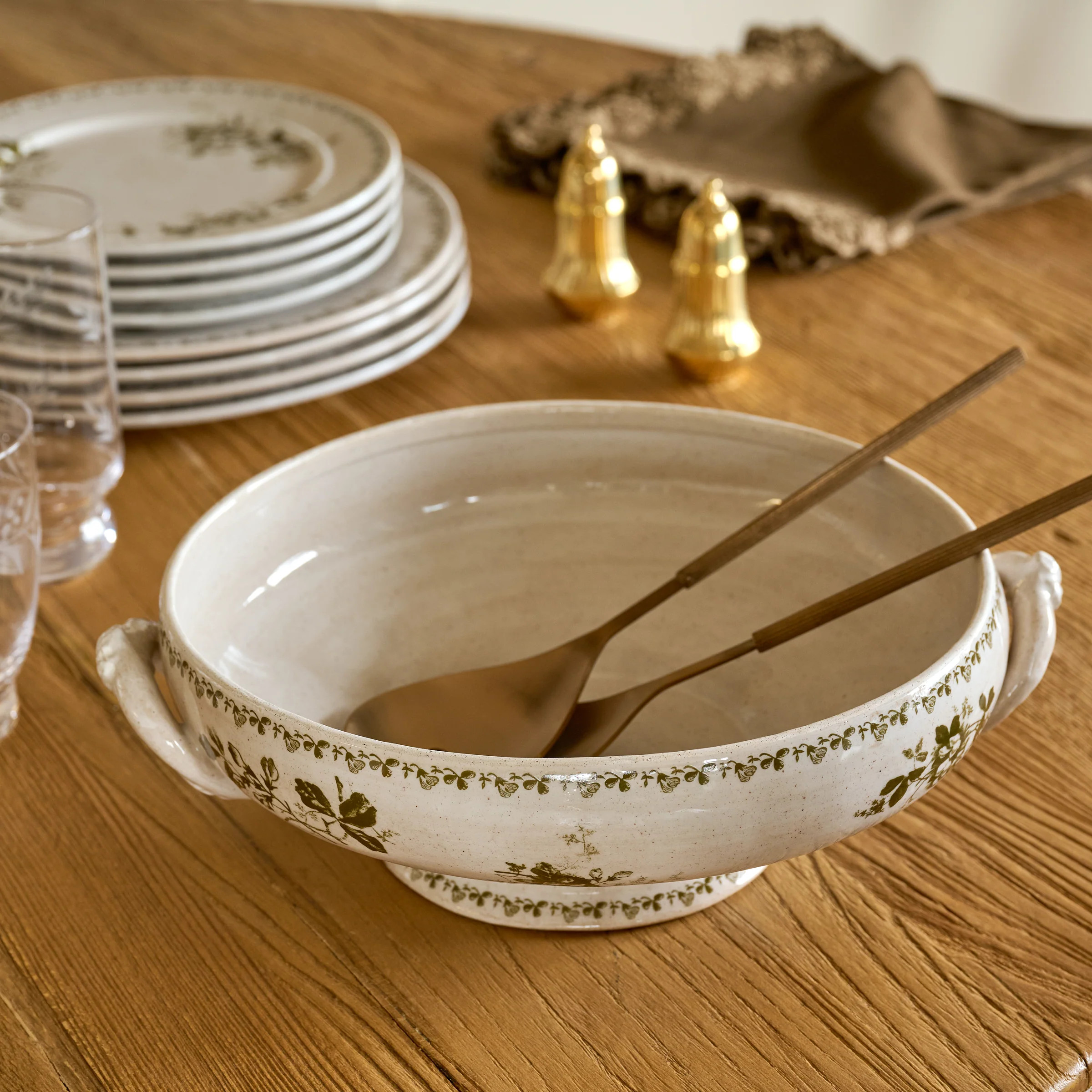 Heirloom Garden Floral Serving Bowl | Magnolia
