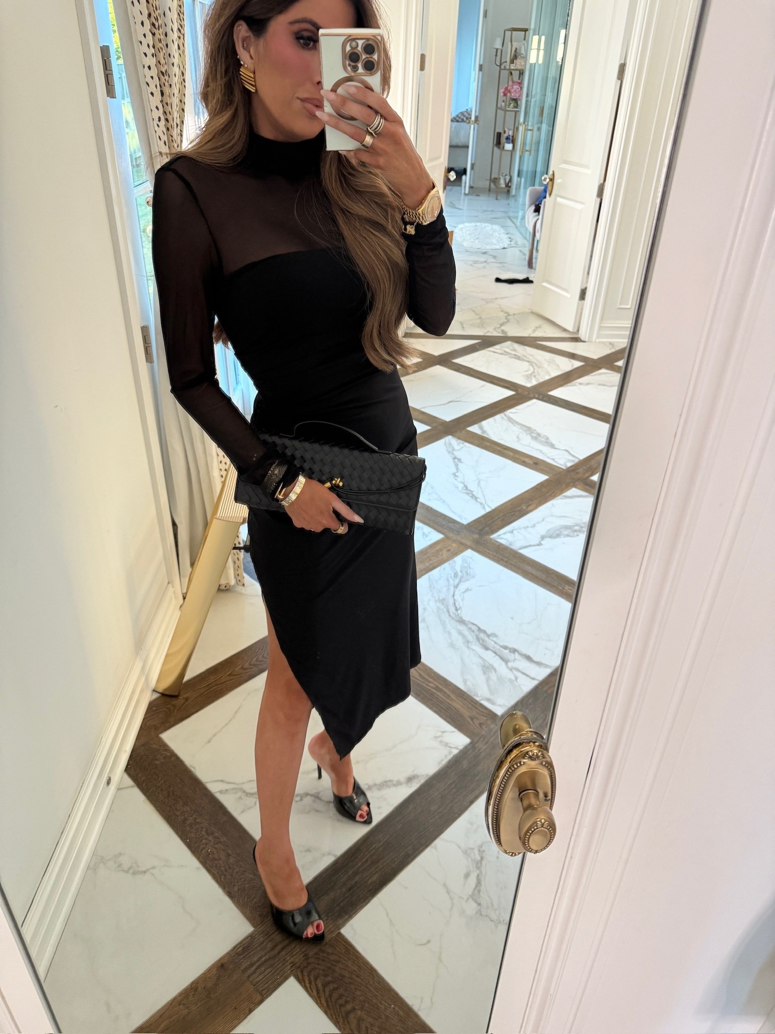 Wearing a size small in this dress! Use code Em15 for 15% off orders $70+ for this beautiful black dress! 

Fall outfits, Fall dresses, Wedding guest dress, Black tie dress, Midi dress, Black dress, Christmas, Family photos, Fall purse, Emily Ann Gemma

#LTKItBag #LTKBeauty #LTKStyleTip