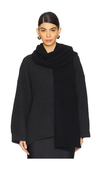 American Vintage East Scarf in Black. | Revolve Clothing (Global)