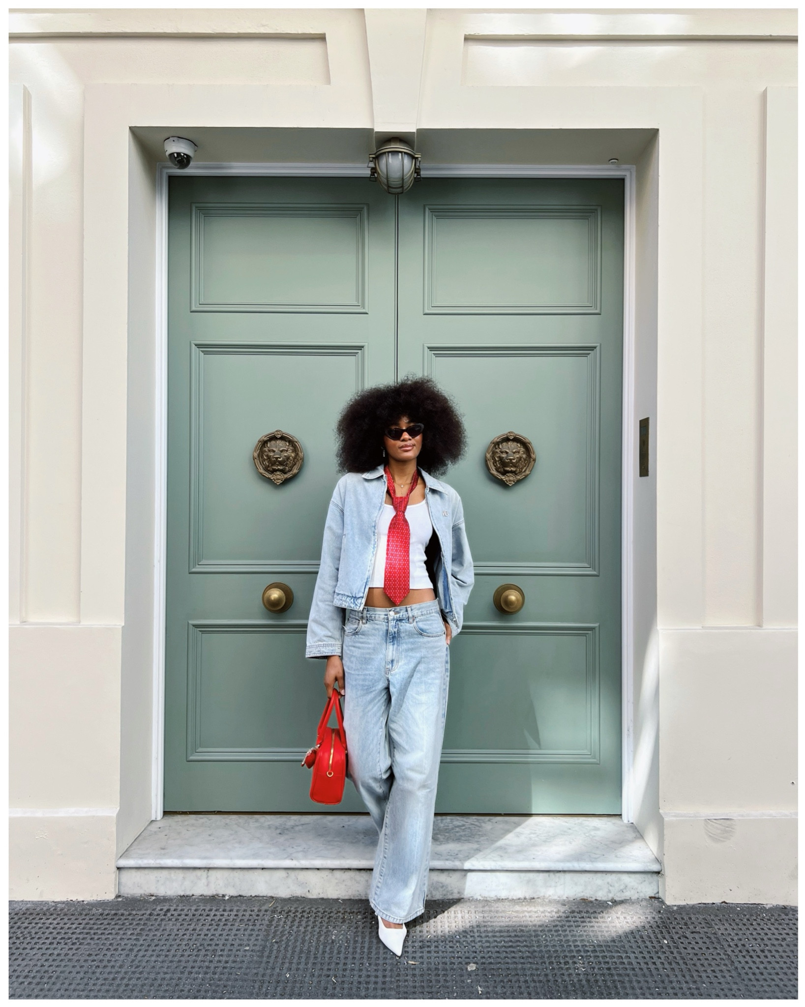 Pristine like freshwater pearl ❤️#DoubleDenim #RedTie #StreetStyle #LuxuryMinimalism #DenimOnDenim #ModernMuse #CasualChic #HighFashion #LondonFashion #ModelOffDuty #LessIsMore #GoldJewelry #SilverJewelry #GlamBalance #FashionLovers #StyleInspo #FashionInfluencers #ChicAesthetic #OOTD #EffortlessStyle

#LTKAprilSpotlight #LTKsummer #LTKspring