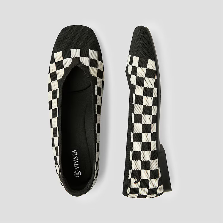 Square-Toe V-Cut Flats (Margot 2.0) | VIVAIA