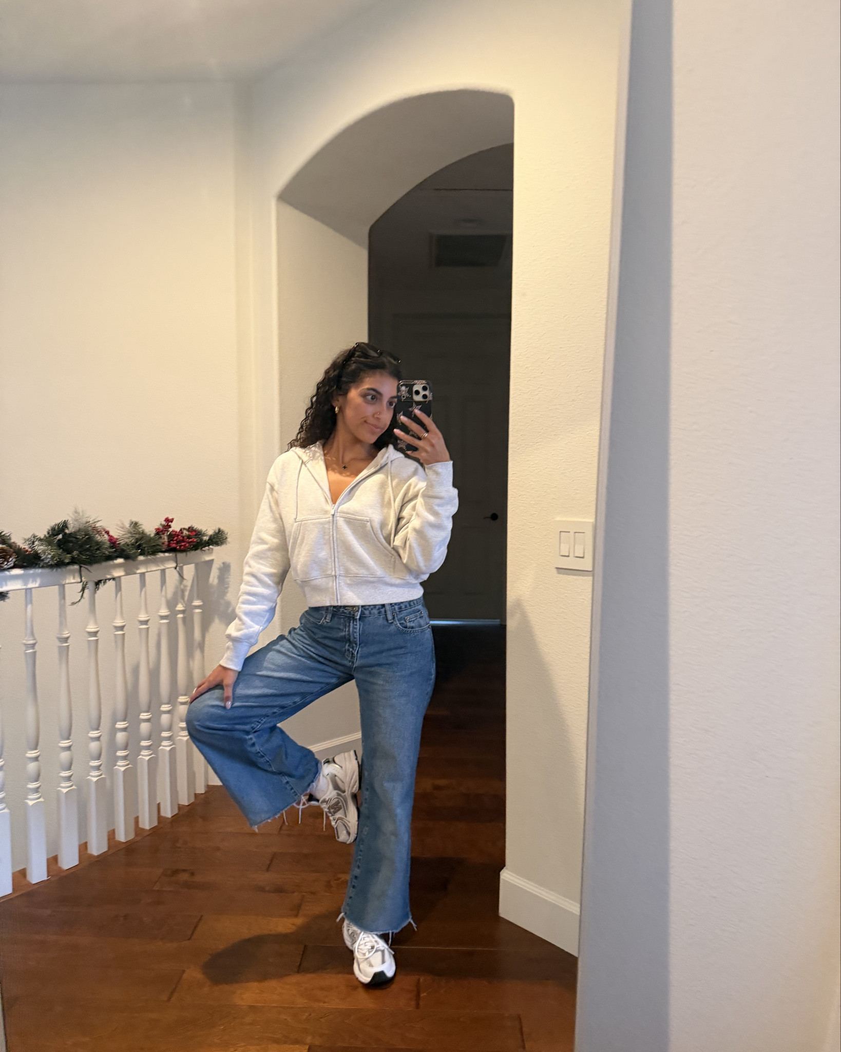 Simple outfit cuz all my clothes are dirty 😂😂

#LTKSaleAlert #LTKU #LTKFindsUnder100