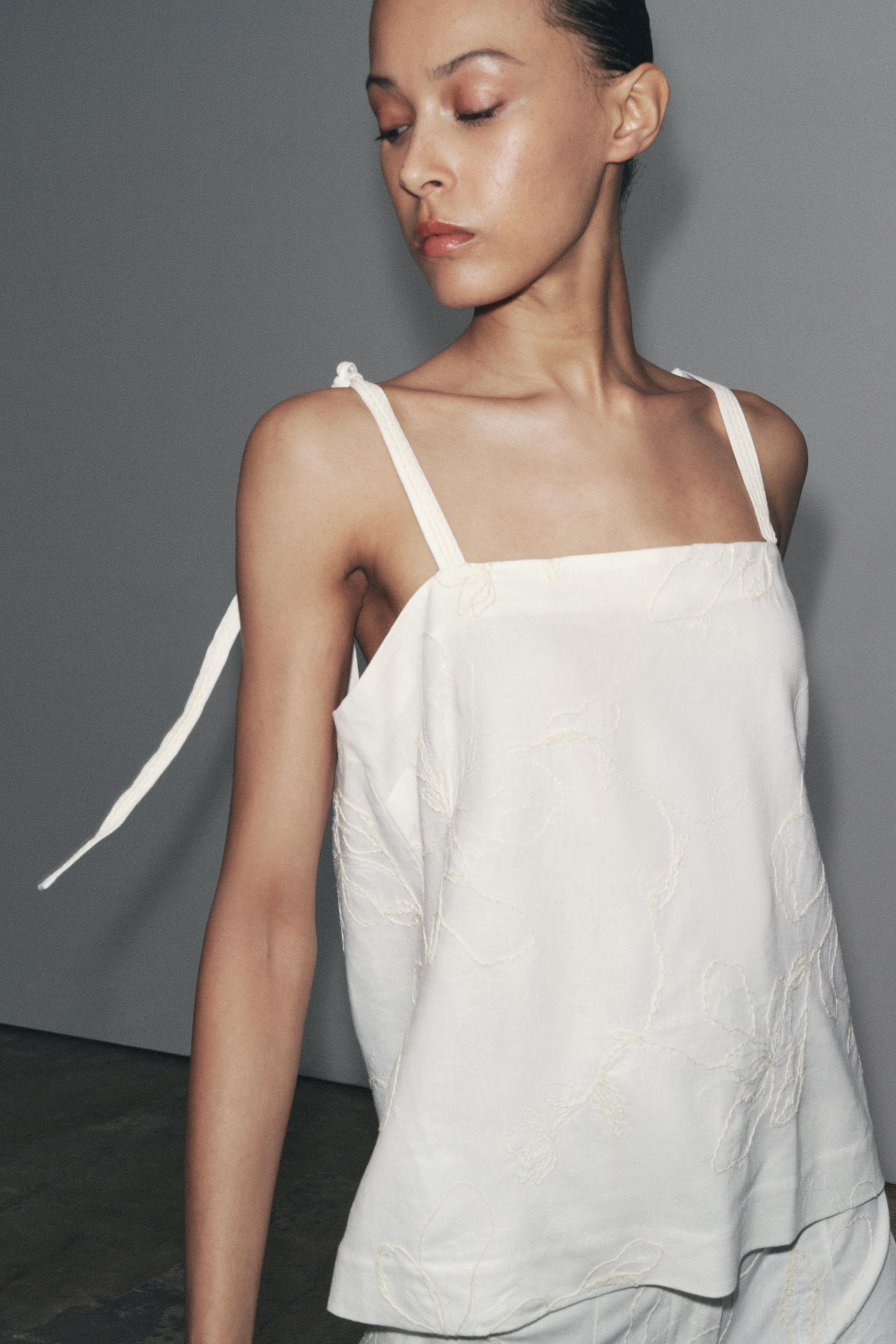 ZW COLLECTION EMBROIDERED TOP | Zara UK