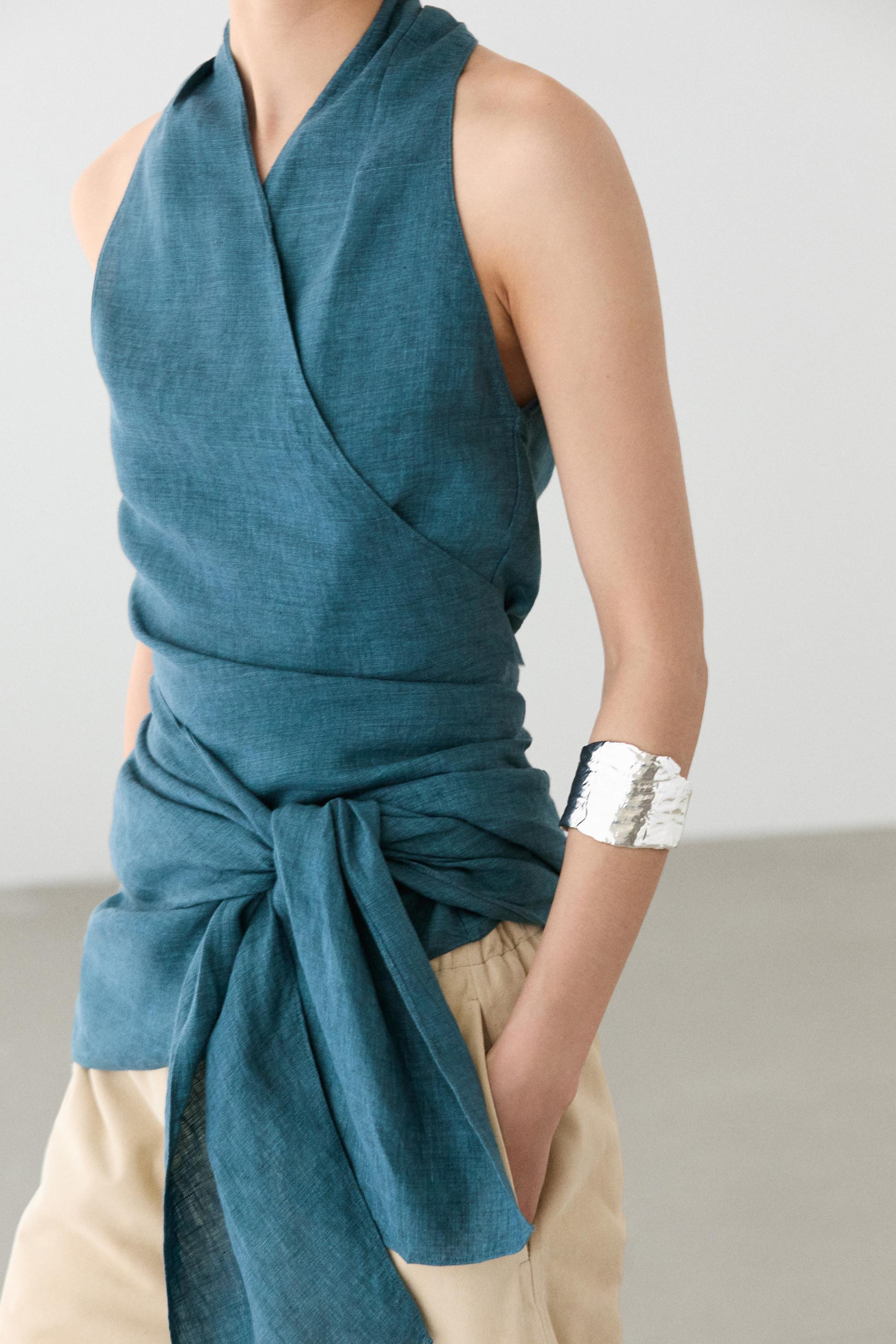 Top crois\u00e9 avec n\u0153ud 100 % lin \u00b7 Bleu P\u00e9trole \u00b7 Chemises | Massimo Dutti | Massimo Dutti FR