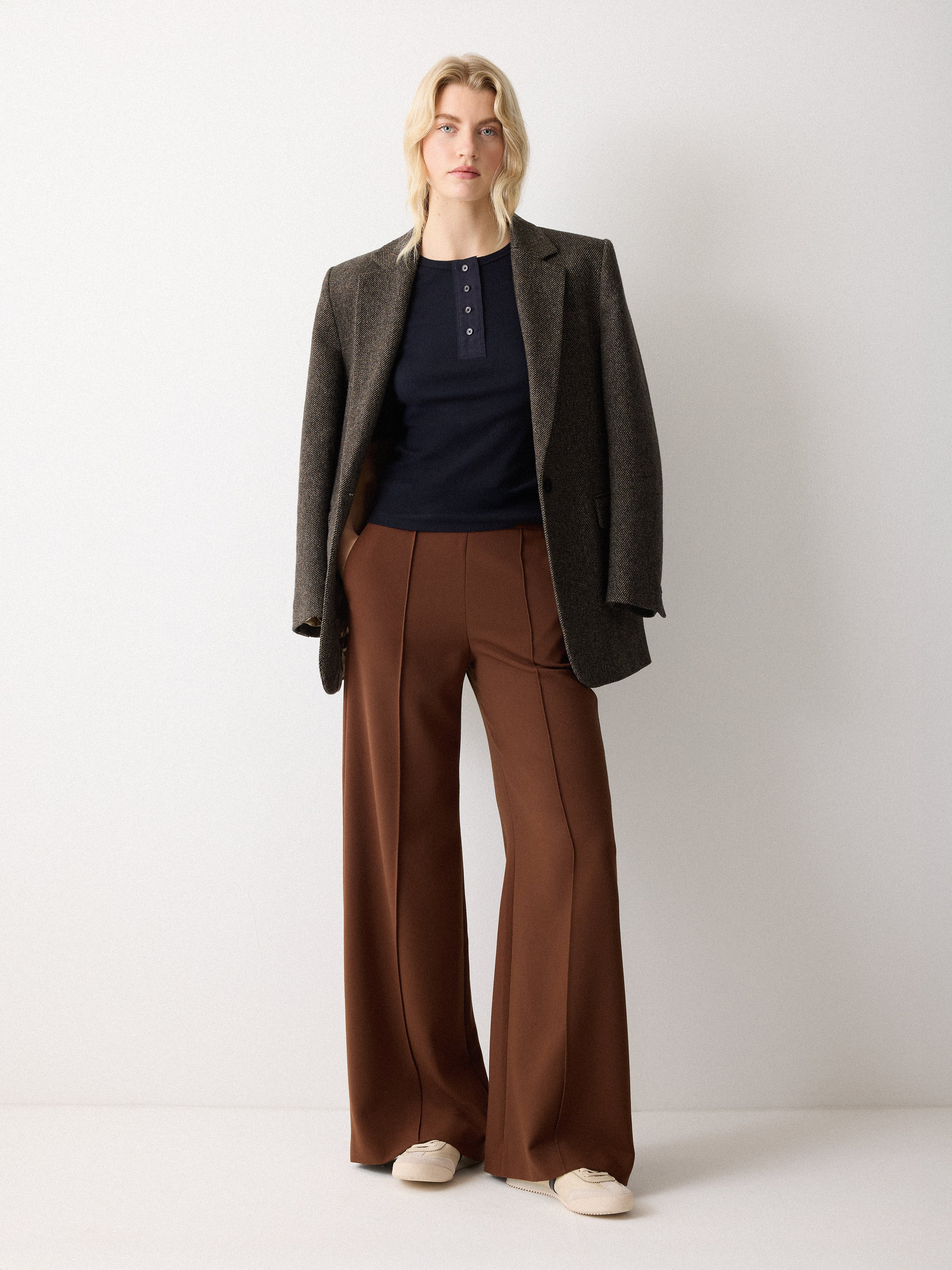 Modern Crepe Wide Leg Trouser | Brown | Jigsaw (UK)