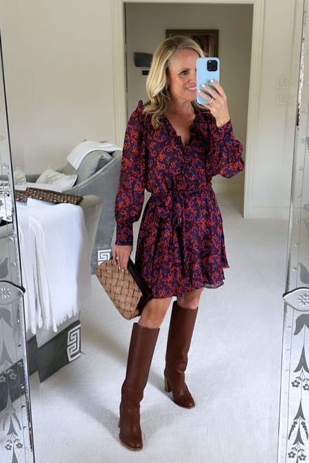 Dark florals are a hot trend this fall!

fall trend dark florals
jewel tone
floral
mini dress with ruffle trim
best brown boots
woven leather clutch


#LTKstyletip #LTKSeasonal #LTKover40