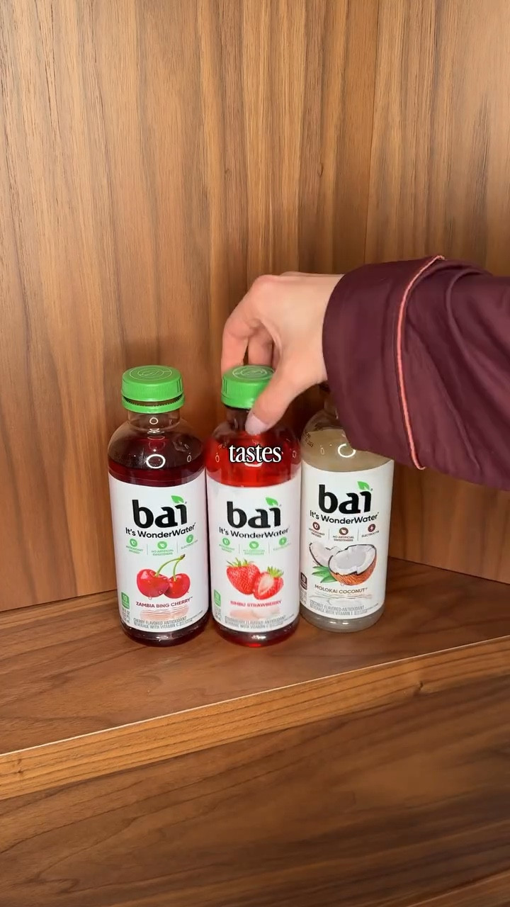 #Ad #ItsWonderWater Keeping it wondrously extra today with @drinkbai and @amazon. 💦 Comment “BAI” to grab your favorite flavor!

What I do and drink in a day as a recently retired 31 year old dog mom.

Staying hydrated during a busy day in Philly is so much better with these exotic flavors. I love that I’m getting antioxidants and vitamins with only 1g of sugar and no artificial sweeteners. It’s the perfect way to make everyday hydration feel a little more fun. 

Shop all these flavors at the link in my bio on my Amazon Storefront!

#ItsWonderWater #ad