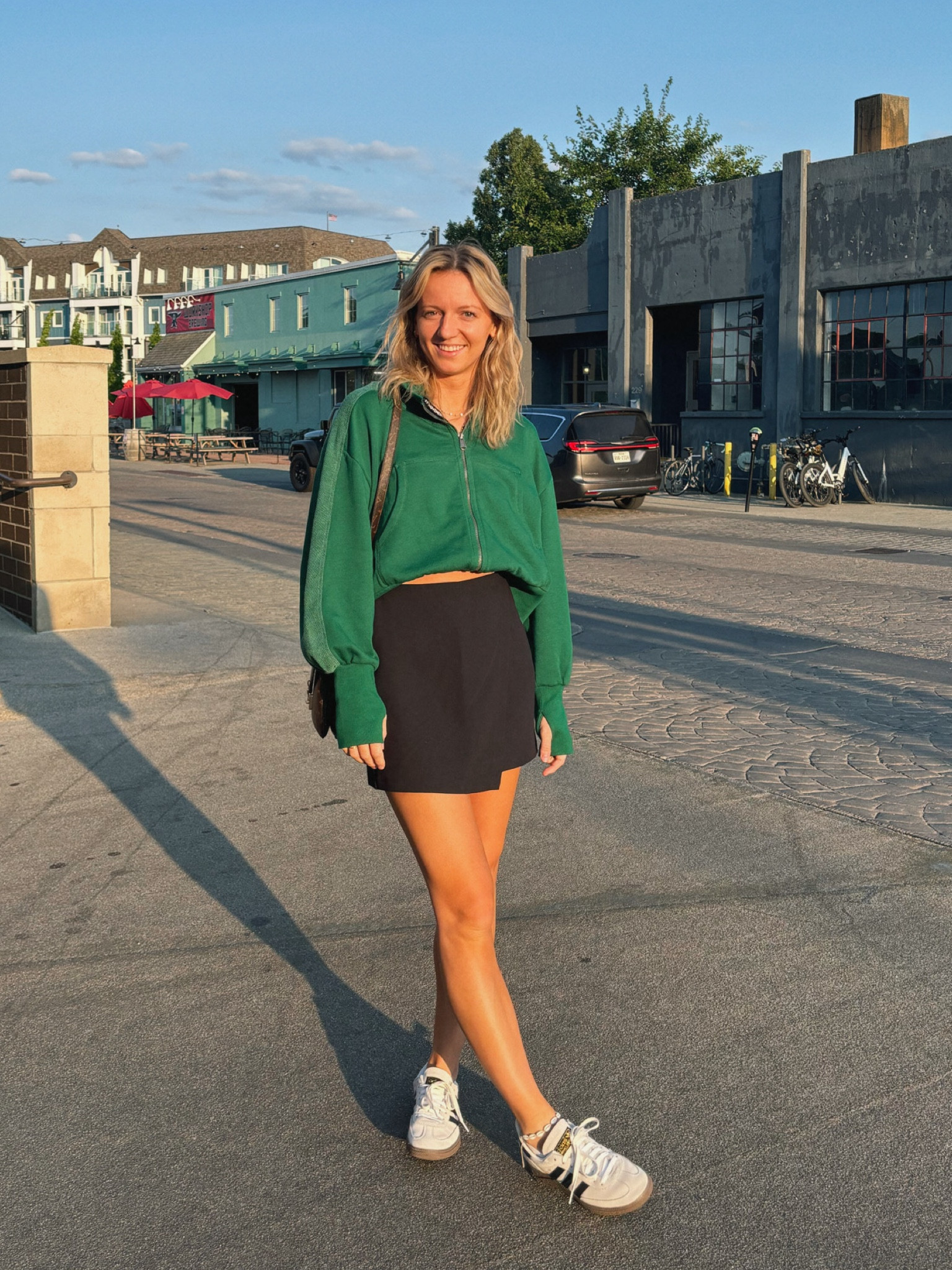 When you always get cold so you have to make your jacket part of your ‘fit 🫶🏼♥️
FP jacket size xs
A&F skort size xs
Adidas Spezial 

#LTKSeasonal #LTKActive #LTKStyleTip